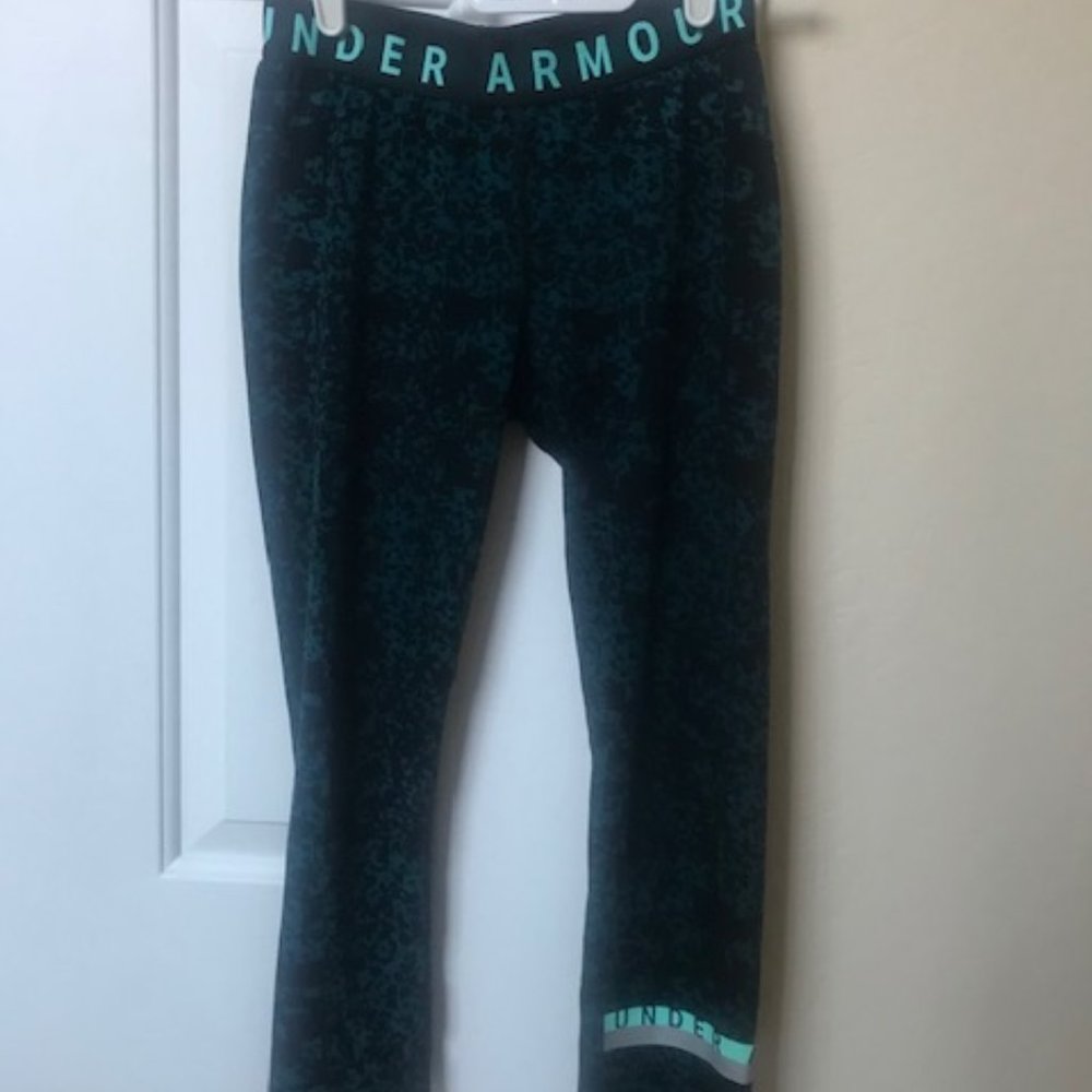 Under Armour Fitted Capris Leggings